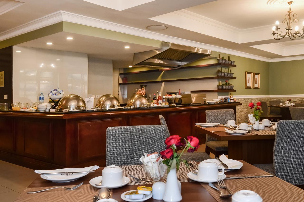 Bon Hotel Абуджа Екстериор снимка